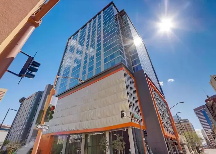 Apartment Boulevard Highrise Stu Sky Pool Parking Gym 21