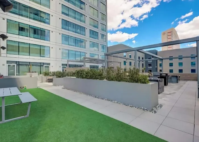 Boulevard Highrise Stu Sky Pool Parking Gym 21 Apartment